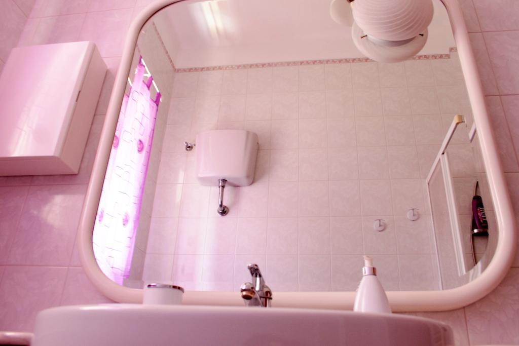 Abaco Bed & Breakfast Рим Стая снимка